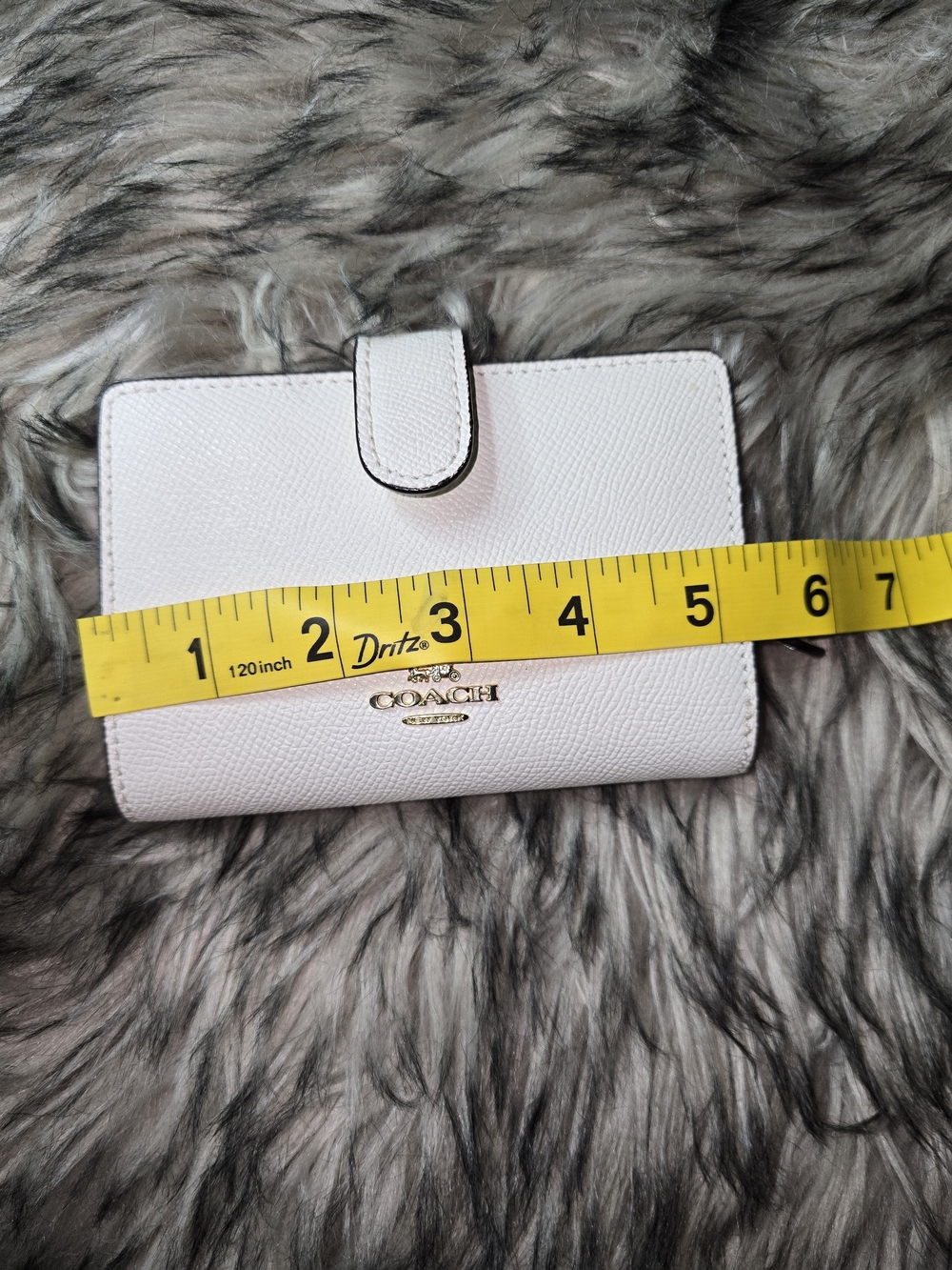 Coach Small Pebbled Leather Snap Wallet in Chalk - Picture 11 of 12